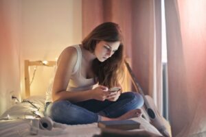 pexels andrea piacquadio 3769725 300x200 - pexels-andrea-piacquadio-3769725