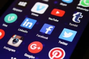 social media logos 300x201 - social media logos