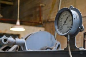 White and Gray Manual Gauge 300x200 - White and Gray Manual Gauge